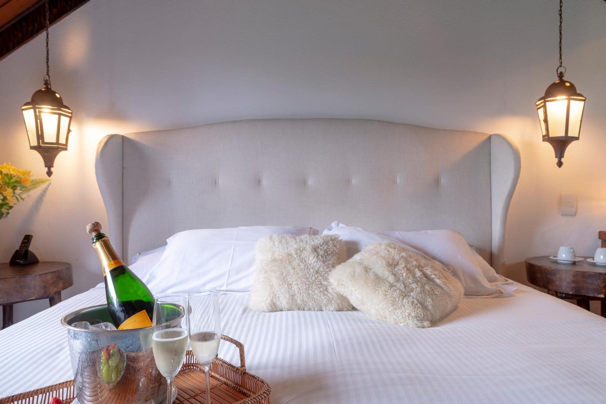 Alma Hotel Кампус-ду-Жордау Экстерьер фото