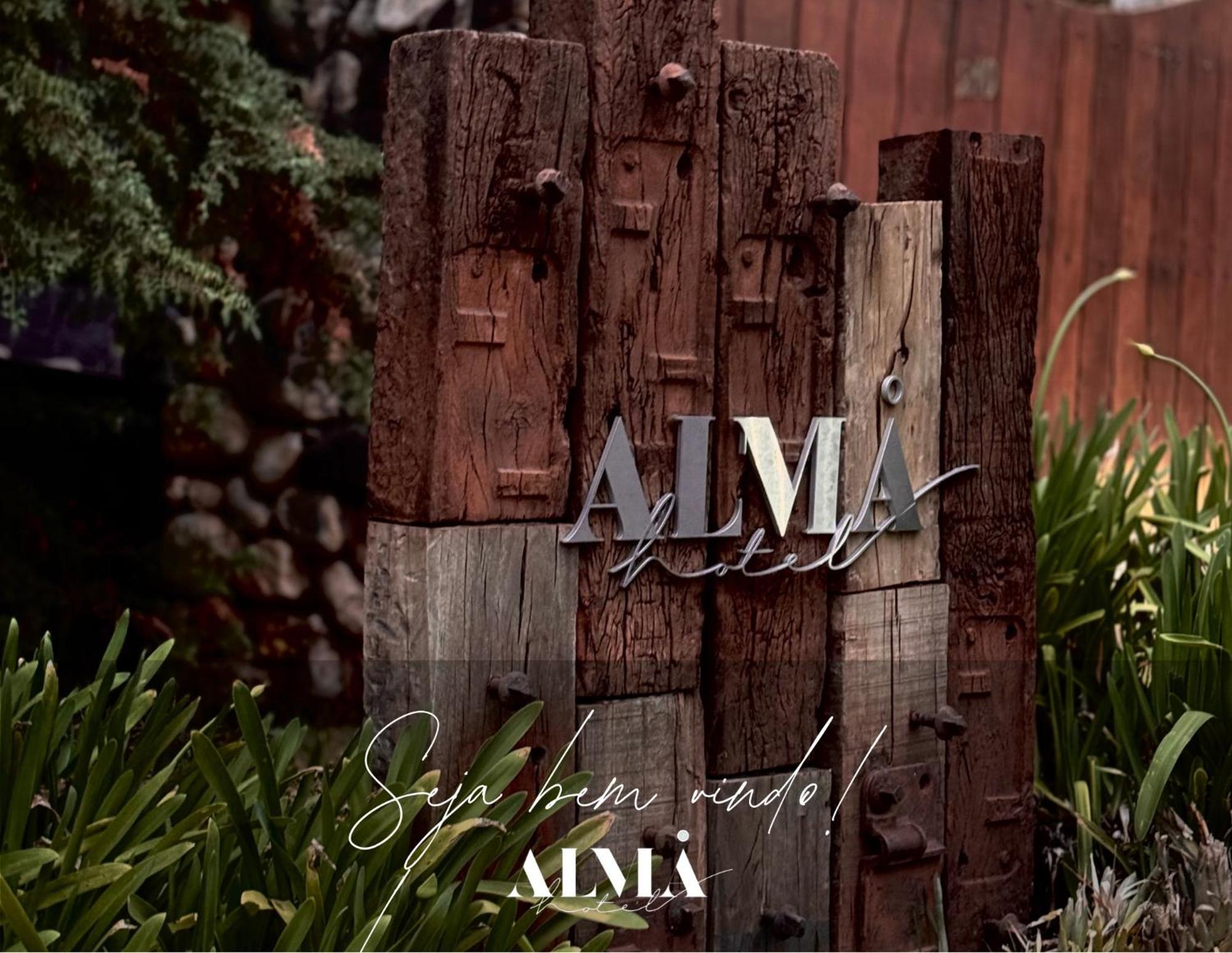 Alma Hotel Кампус-ду-Жордау Экстерьер фото